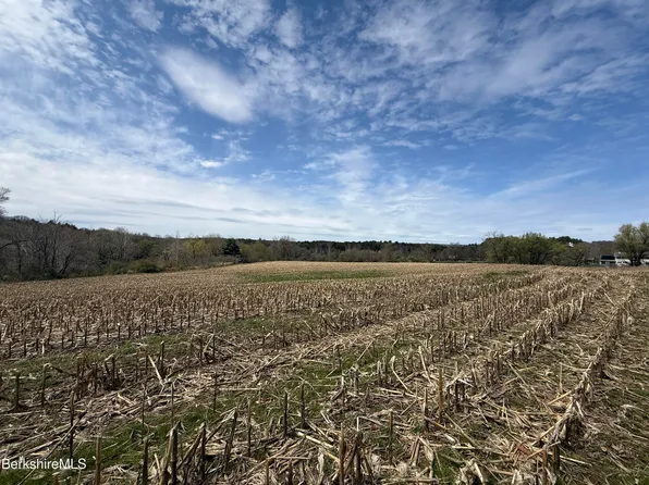 84 S Hurlburt Rd, Great Barrington, MA 01230