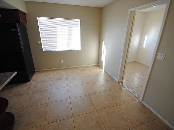 3rd image of 632 N 61st Ave