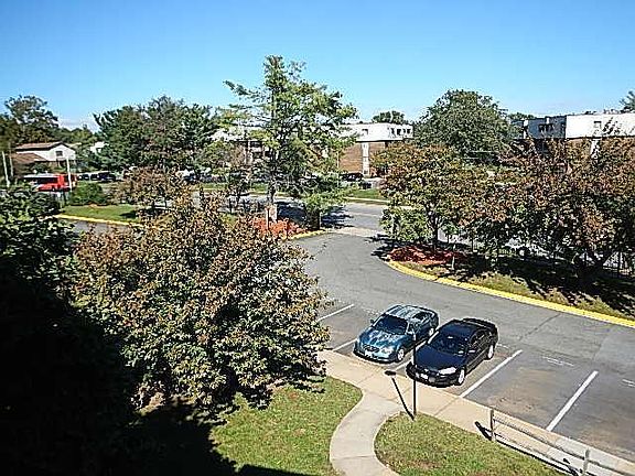 View. Notice the Community College in the backgro