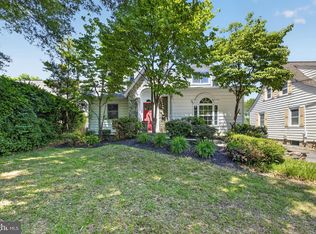 4415 Bradley Ln, Chevy Chase, MD 20815