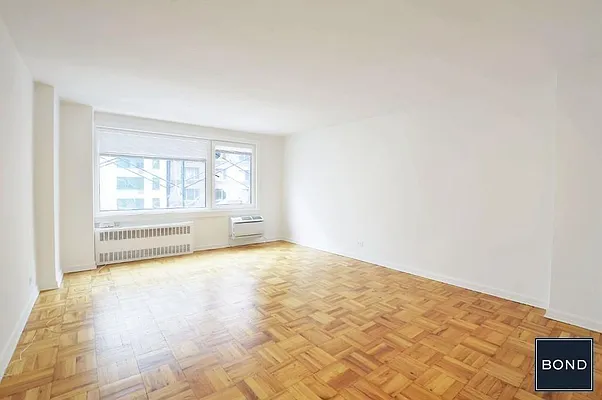 Rented by Bond New York | media 2