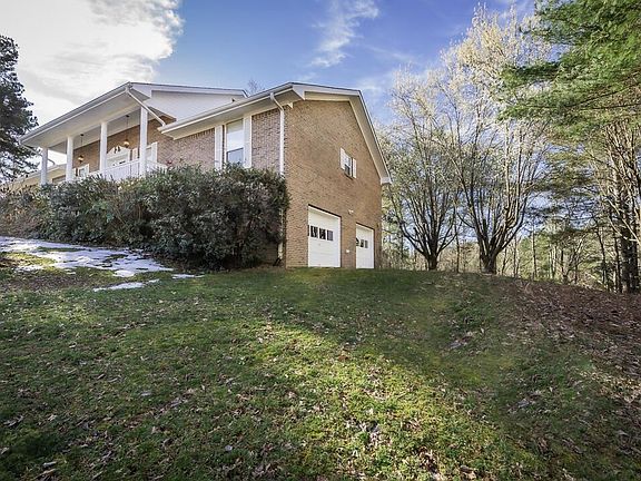 4th image of 10302 Birchwood Pike