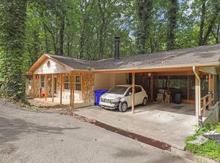 111 Woodridge Ln, Oak Ridge, TN 37830