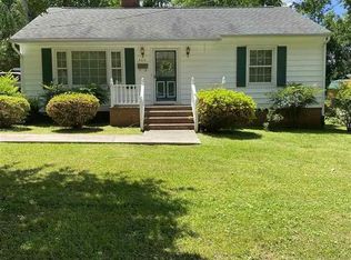 929 Buckhorn St, Henderson, NC 27536