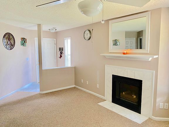 5th image of 3304 Mulberry Lane #C