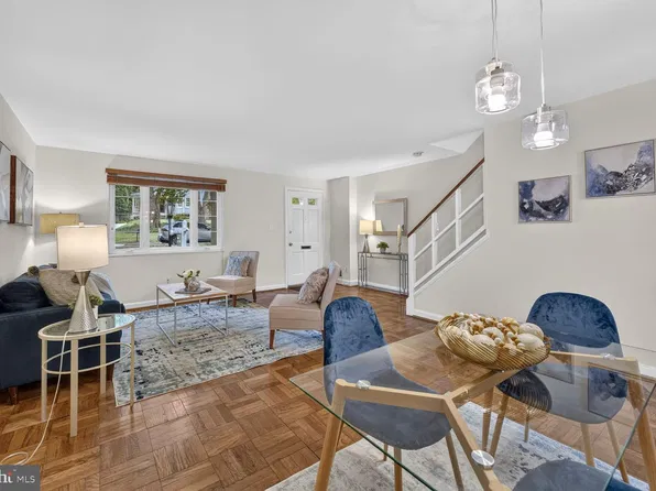 9862 Hollow Glen Pl #2532-A, Silver Spring, MD 20910