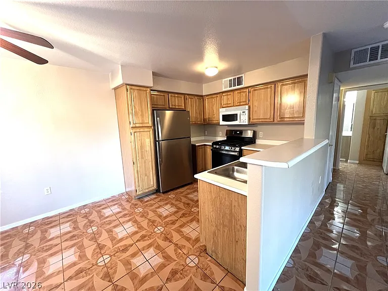 5710 E Tropicana Ave #1136 — Photo 6