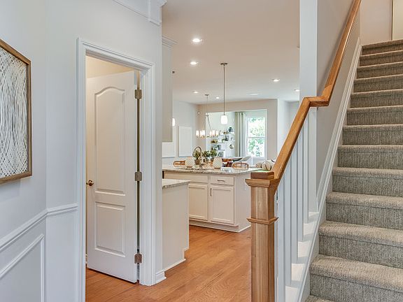 Entryway to Stairs
