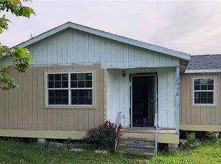 8956 Fm 1696 Rd, Bedias, TX 77831
