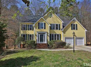 104 Magnolia Ct, Chapel Hill, NC 27516