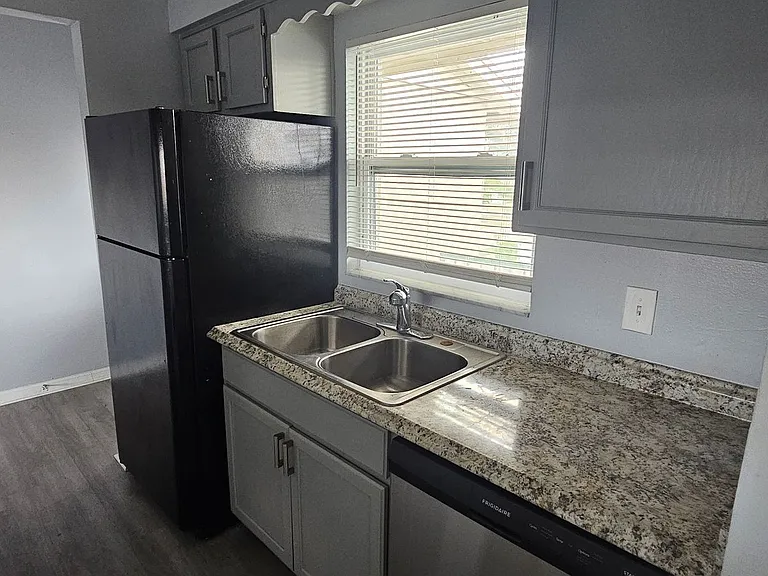 5672 Tomoka Dr #201 — Photo 5