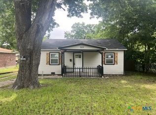 909 S 23rd St, Temple, TX 76504