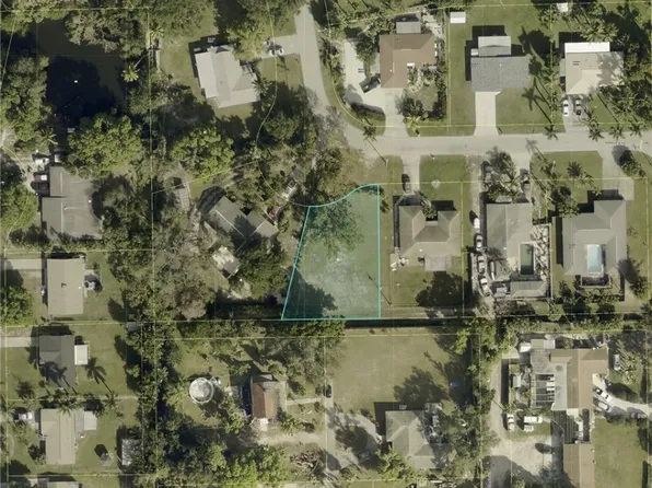 4208 Riverview Rd, Fort Myers, FL 33905