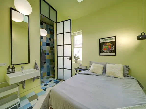 290 Bleecker Street image 21 of 29