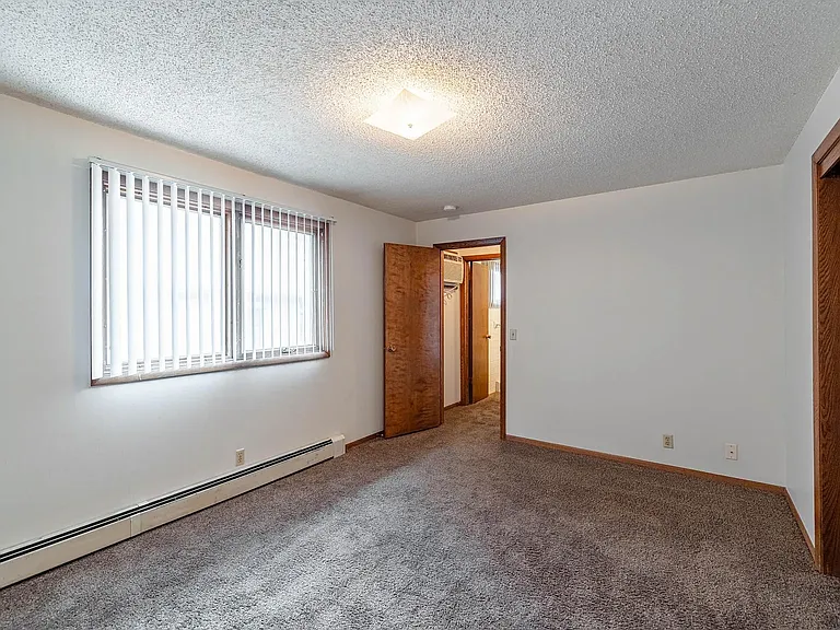 1133 G Street — Photo 25