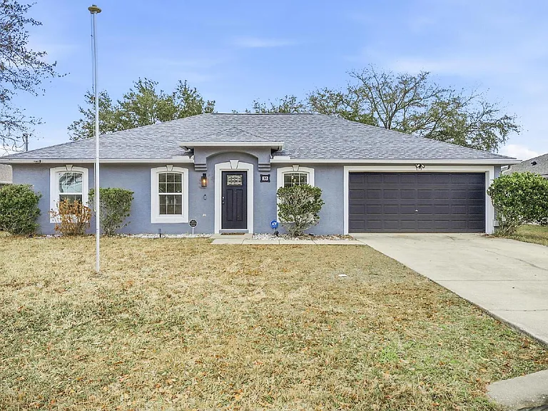 38 Bud Field Dr — Photo 1