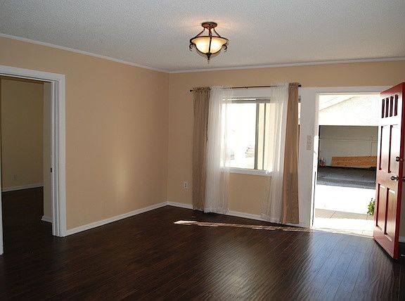 2nd image of 217 S Olive Ave #A