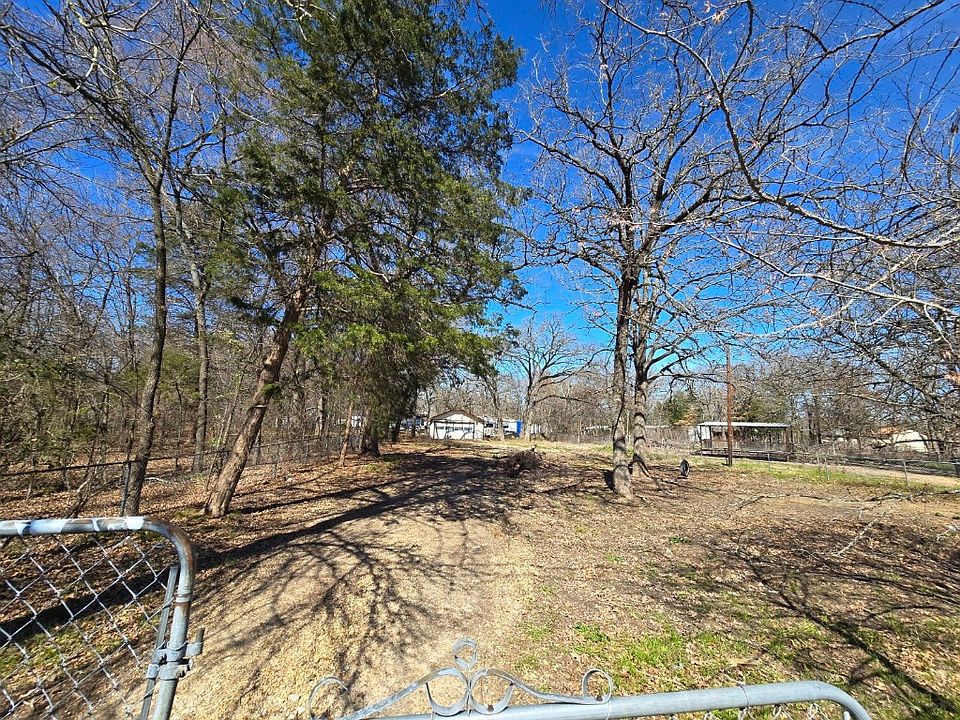 1st image of 312 E Golden Oaks Dr