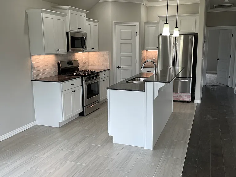 Kitchen 1