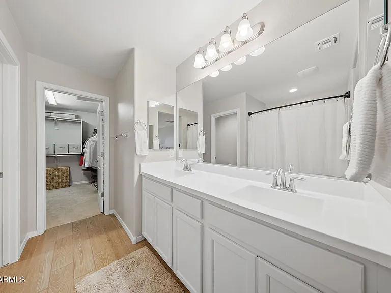 905 S Canal Dr #13 — Photo 19