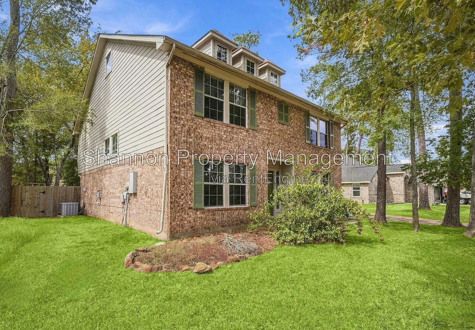 4 bed, 2.5 bath, 3229 sqft, $2,800 — Photo 3