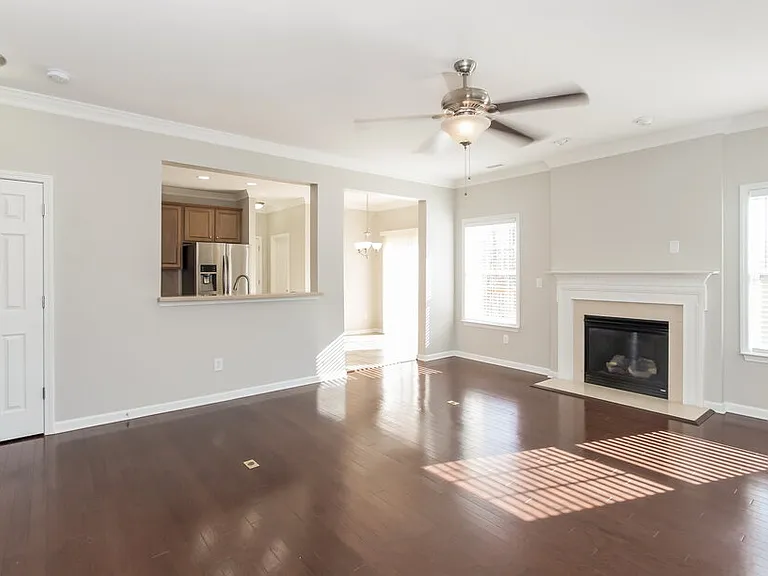 13633 Waverton Ln — Photo 3