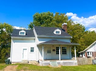 209 Swan Ave, Hohenwald, TN 38462