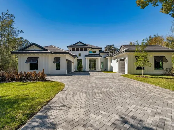 17720 Royal Eagle Ln, Lutz, FL 33549