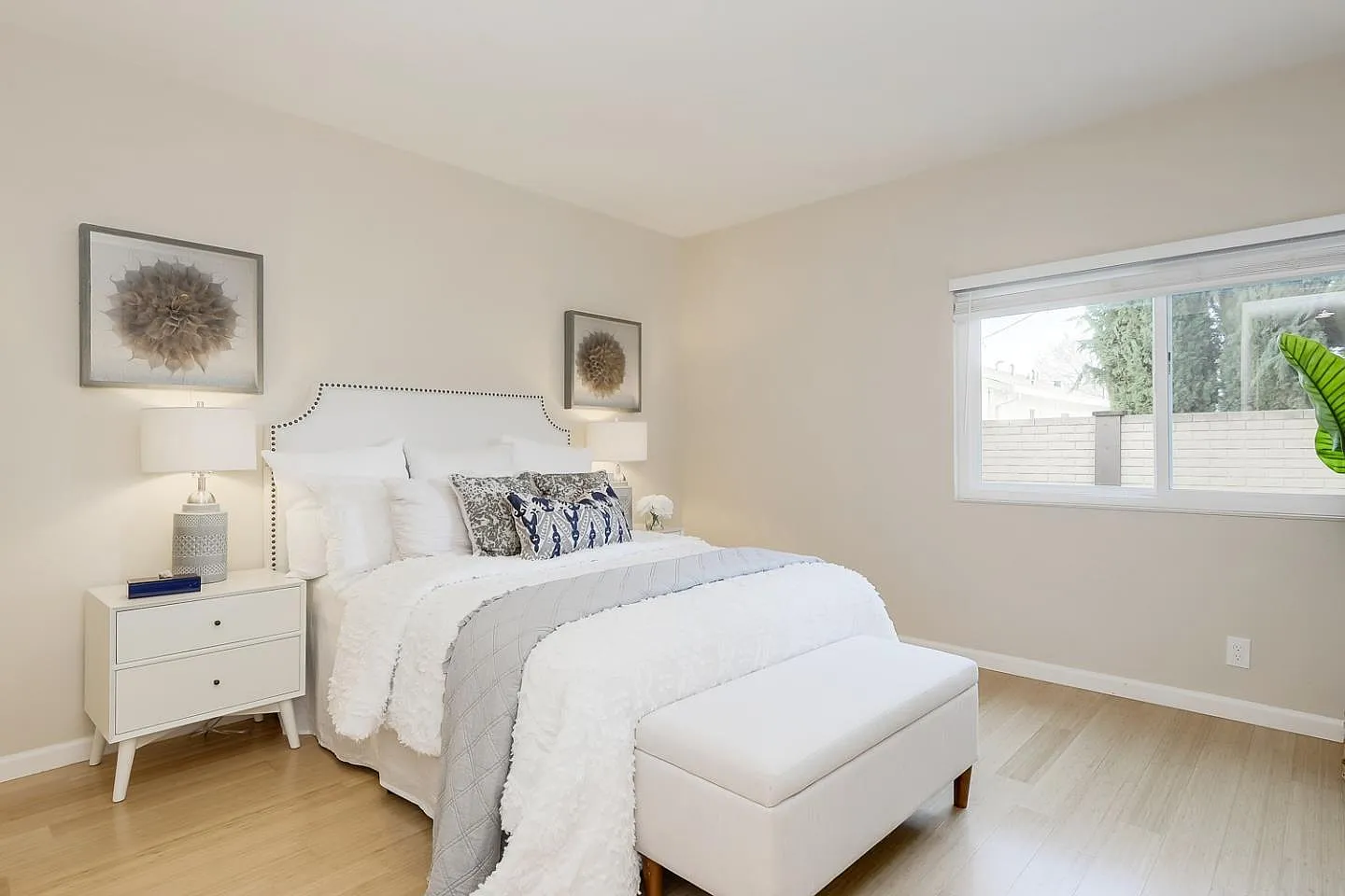 2 bed, 1062 sqft, $4,450 — Photo 2