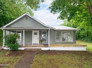 1120 Cannon Ave, Sweetwater, TN 37874