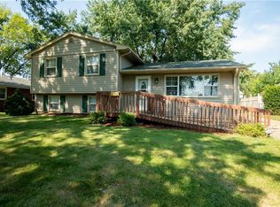 2804 E 41st St, Des Moines, IA 50317