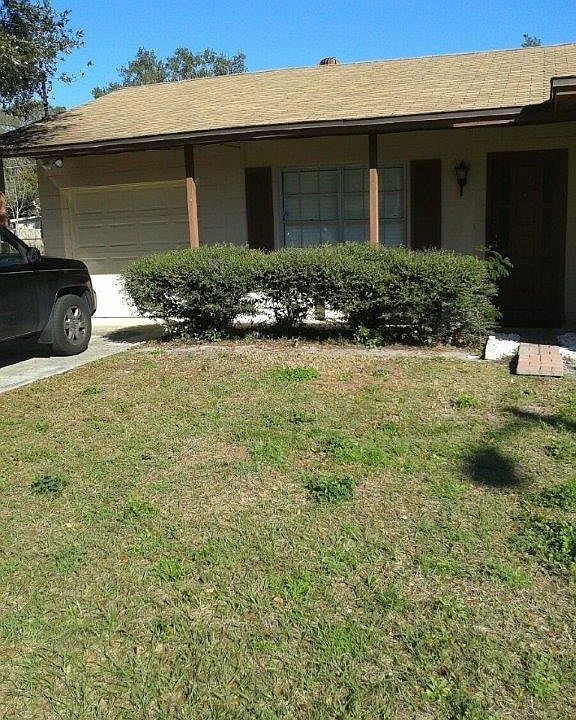 1st image of 919 W Gaston Pl