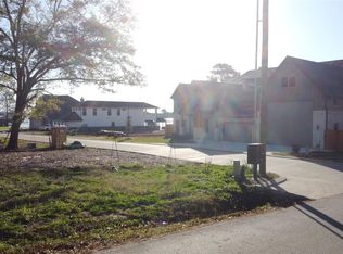 16716 Falcon Point Dr, Montgomery, TX 77356