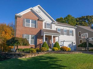 115 Winding Valley Dr, Delaware, OH 43015