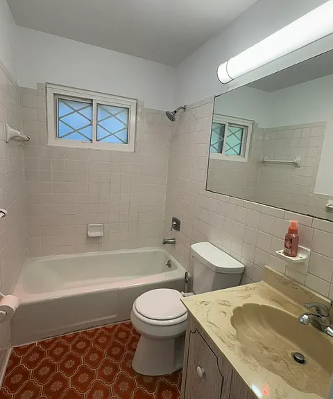 54 Hope St — Photo 7