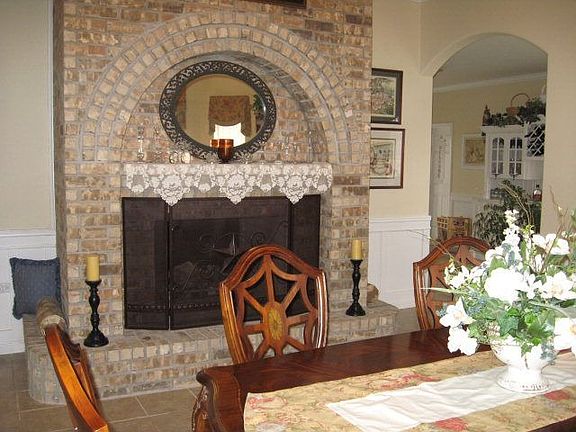 2nd image of 9251 Cevallia Dr