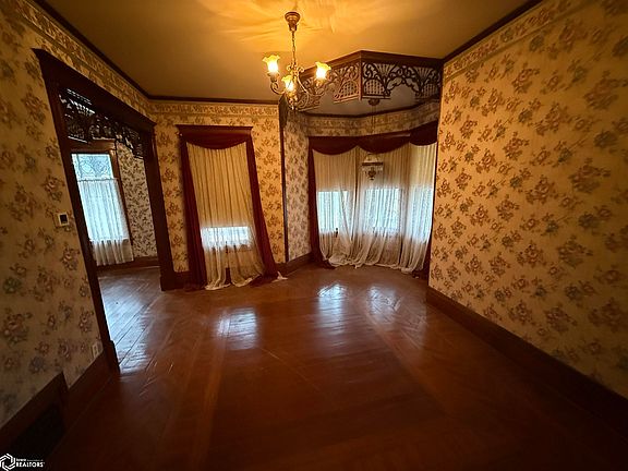 9th image of this home