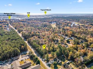 300 Mallard Bay Rd, Hampstead, NC 28443