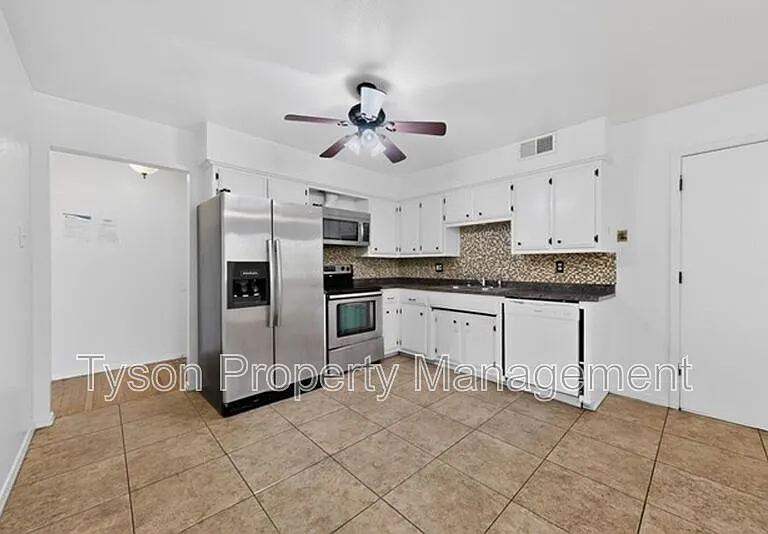 9509 Dona Marguerita Ave NE — Photo 8