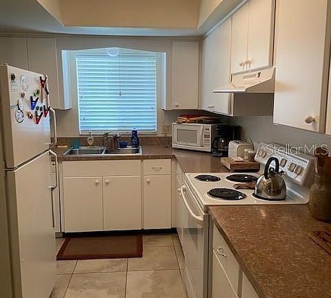 4th image of 6470 Hollywood Blvd APT 107