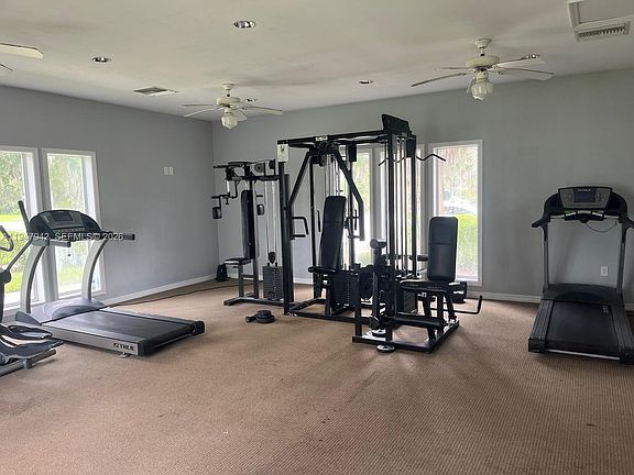 4th image of 6519 W Newberry Rd Unit 310