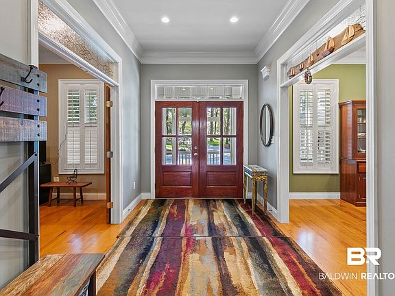 5th image of 18899 Boonie Ln