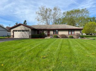 3973 Great Republic Rd, Cherry Valley, IL 61016