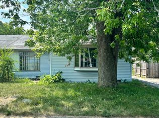 14044 S Grace Ave, Robbins, IL 60472