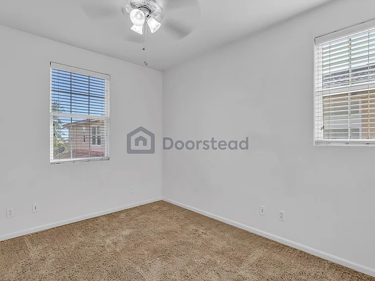 104 Barnhill Dr — Photo 17
