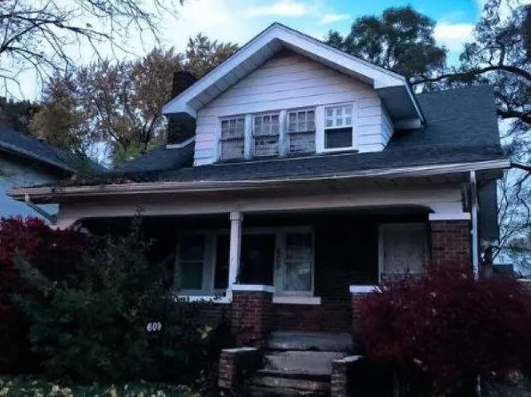 609 E McClellan St, Flint, MI 48505