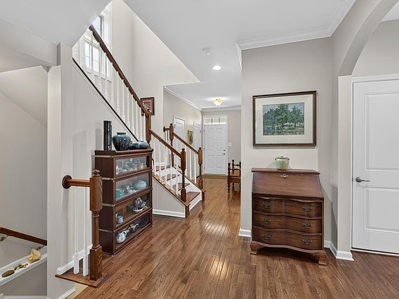 5th image of 1288 Delphi Ln