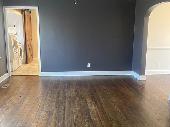 5th image of 1521 Truman Ave