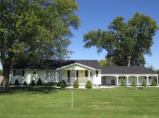 877 E Loy Rd, Piqua, OH 45356