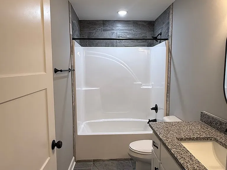 101 Brandi Ave — Photo 32